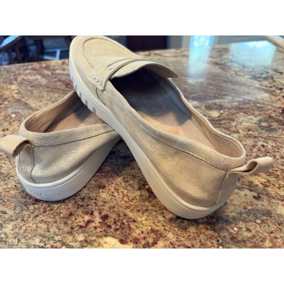 VIONIC Chantel Penny Loafer Women's 9.5 W Sand Suede Slip-On Sneaker RT$130 - Picture 7 of 12